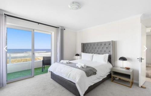 Bloubergstrand Apartamento | The Continental Sea Spray