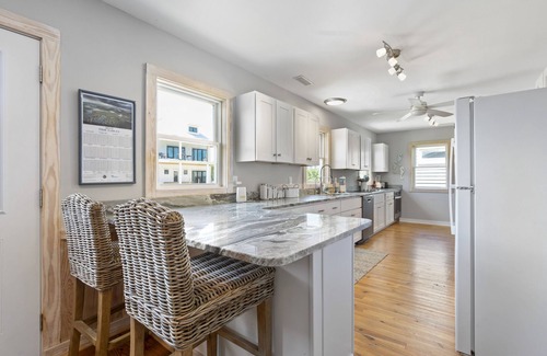 Pawleys Island Casa | The Coquina Beach House - Oceanfront, Dog Friendly