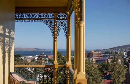 Glebe Cabaña | The Corinda Collection