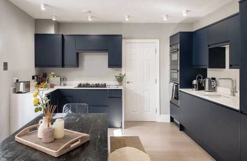 Bath Apartamento | Wine Vaults-Lujoso-Casa-Baño Privado-Vista a la Ciudad