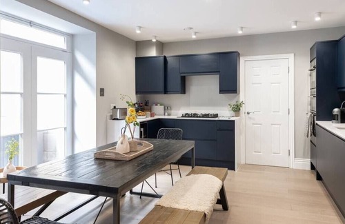 Bath Apartamento | Wine Vaults-Lujoso-Casa-Baño Privado-Vista a la Ciudad