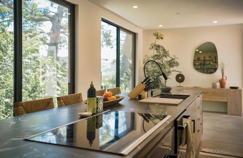 Malibu Casa | The Corral House Malibu. Relax. Rejuvenate. Create.
