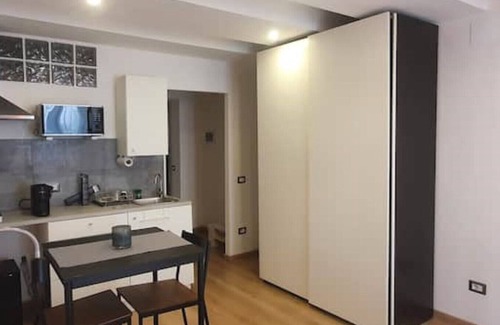 Calolziocorte Apartamento | The Cortiletto (mini apartment)