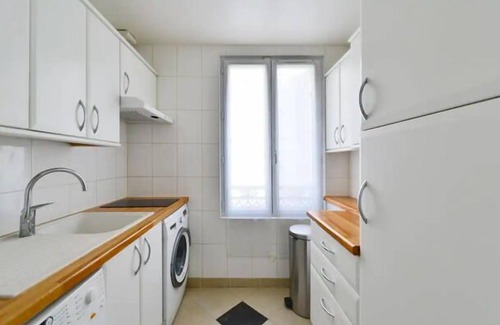 Faubourg Saint-Germain Apartamento | The Cosy Cocon Close to Eiffel Tower & Invalides