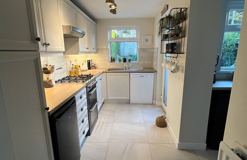 Bangor Casa | The Cosy Grove