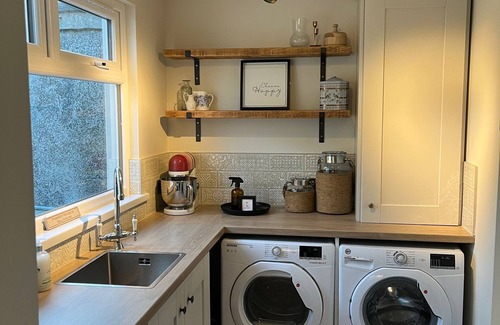 Bangor Casa | The Cosy Grove