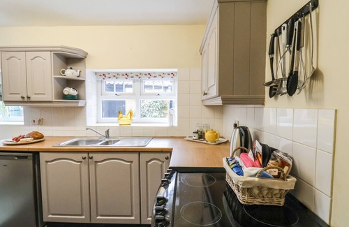 Easington Cabaña | THE COTTAGE, pet friendly, character holiday cottage in Staithes