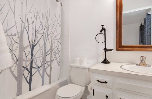 Big Bear Hotel | THE Cottage #2153