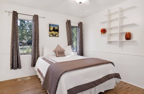 Big Bear Hotel | THE Cottage #2153