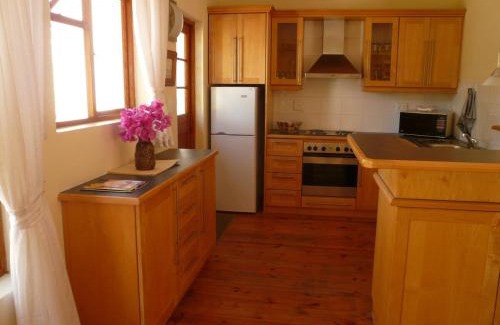 Somerset West Apartamento | The Cottage, Heide Avenue