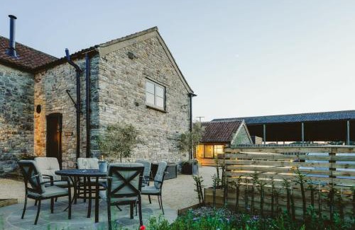 Little Stoke Casa | The Cottage- Hopewell
