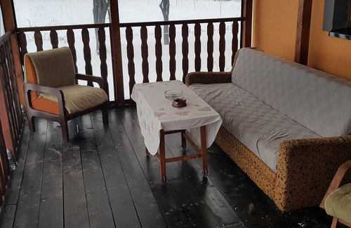 Rymarov Casa | La cabaña está después de la reconstrucción completa Lista para ti en verano e invierno