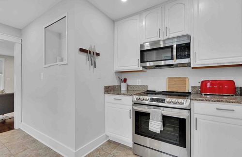 Leesburg's Old and Historic District Casa | The Cottage on Royal - Historic Leesburg Home