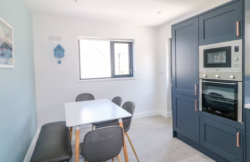 Brinlack Casa | THE COTTAGE, pet friendly, with open fire in Derrybeg, County Donegal