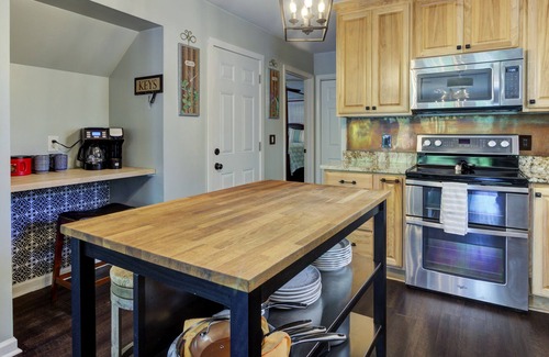 Willard Casa | The Country Creek House