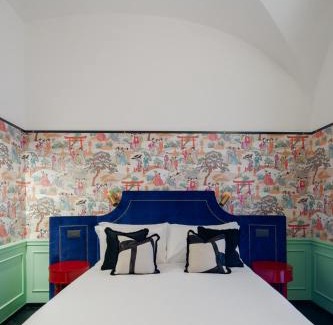 Rione IV Campo Marzio Hotel | The Couper Condotti