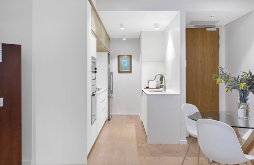 Mosman Apartamento | 'The Courtyard Retreat' Designer Abode, Mosman