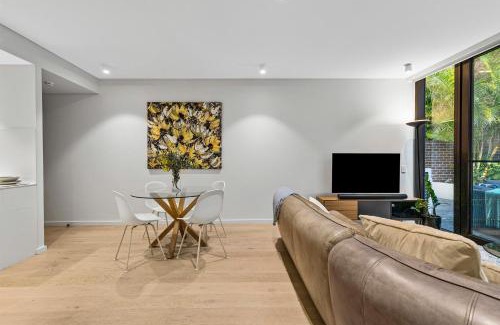 Mosman Apartamento | 'the Courtyard Retreat' Designer Abode, Mosman