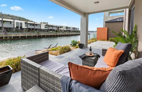 Safety Beach Casa | The Cove - Luxury Waterfront Accommodation