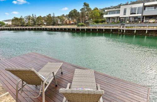 Safety Beach Casa | The Cove - Luxury Waterfront Accommodation