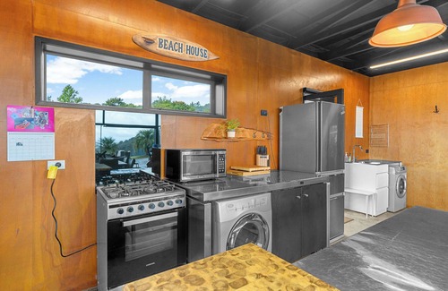 Waipu Casa | The Cove Retreat - Mangawhai Holiday Home