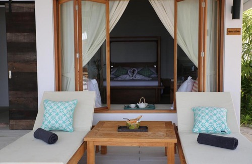 Wichit Complejo | The Cove