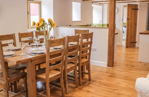Munslow Cabaña | The Cow Byre, Heath Farm