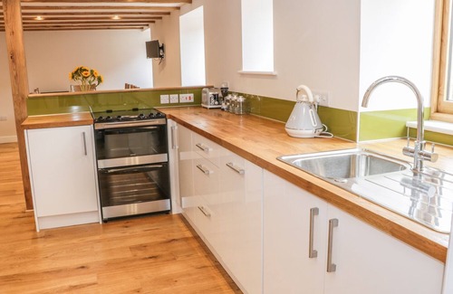 Munslow Cabaña | The Cow Byre, Heath Farm