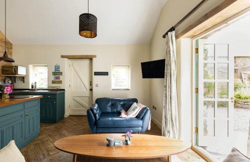 Narberth Casa | The Cow Shed Luxury Barn Moments From Narberth