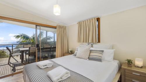 Valla Beach Casa | The Cowrie House - Ocean Views, Village, Surf
