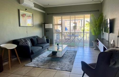 Century City Apartamento | The CoziPlace