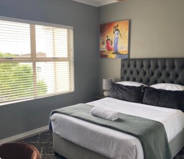Century City Apartamento | The CoziPlace