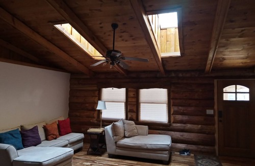 East Stroudsburg Cabina | The Cozy Cabin Pocono Mountains