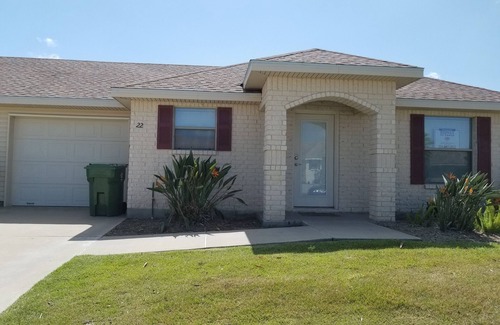 Port Isabel Villa | Hermosa Casita de 2 habitaciones y 2 baños en el campo de golf
