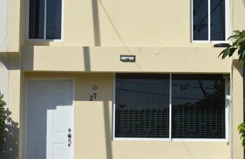 Gordon Town Apartamento | The Cozy Flat by UWI