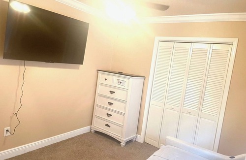 Tall Timbers - Brechtel Casa | The Cozy Getaway in New Orleans!