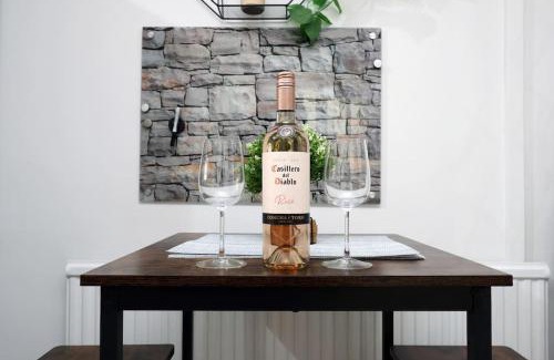 Plasnewydd Casa | The Cozy Home Free Parking Minutes from Centre
