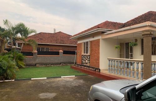 Kireka Villa | The Cozy Retreat, Warm & Inviting