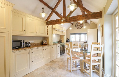 Wychnor Cabaña | THE CREAMERY, family friendly, luxury holiday cottage in Alrewas