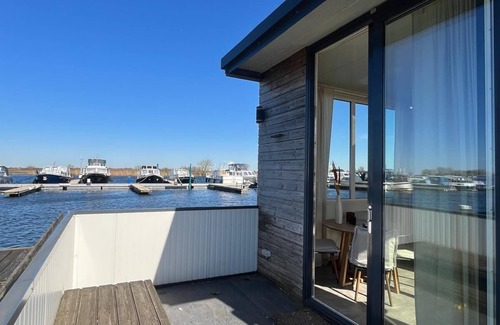 Lithoijen Alquiler De Eote | The Creative Boat