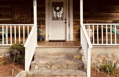 Piper Gap Cabina | The Creekside Cabin - Hot-Tub