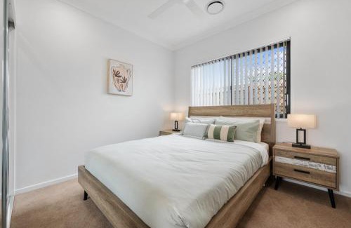 Burpengary East Casa | The Crest North Harbour Estate Sleeps 8