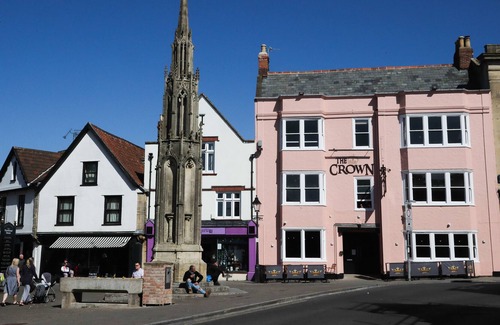 Glastonbury Hotel | The Crown Hotel