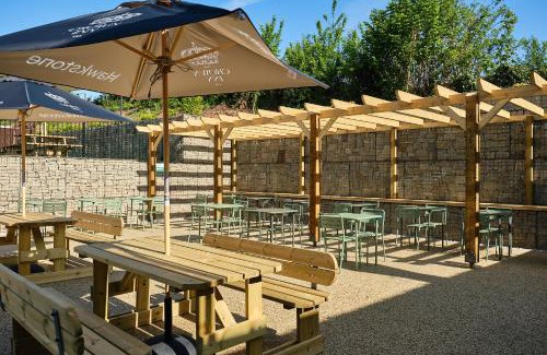 Lea Hotel | The Crown Inn Lea