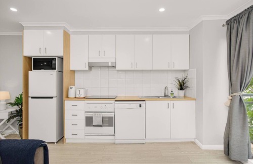 Crows Nest Apartamento | The Crows Nest Spacious Studio with Balcony