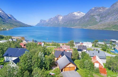 Ersfjordbotn Casa | The Crush
