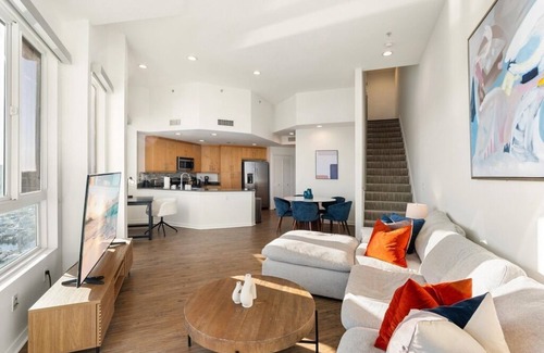 Marina del Rey Apartamento | The Crystal 3 Level Penthouse - Marvelous Marina Views 2BR