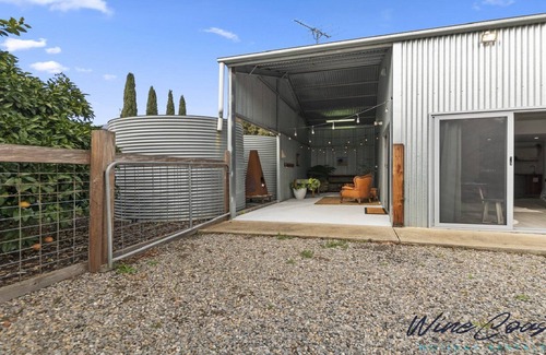 Whites Valley Casa | The Cubby House by Wine Coast Holiday Rentals