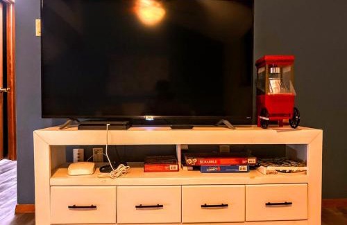 Tobyhanna Casa | The CubHouse Poconos getaway