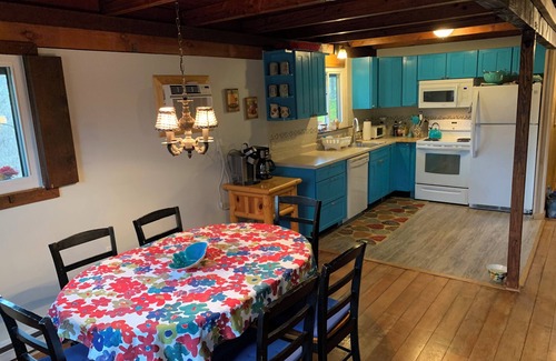 Millville Chalet De Esquí | The Cuckoo Chalet, Get-Away Cabin near Historic Harpers Ferry, West Virginia